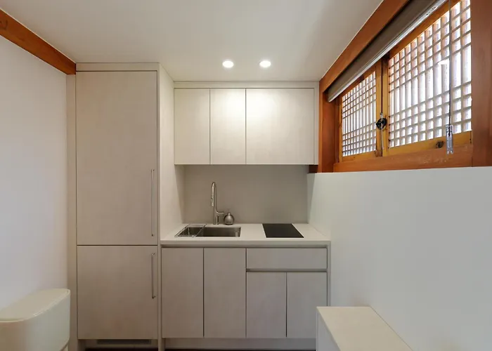 Villa Premium Modern Bukchon Hanok Ubojae 牛步齋 Slow Walk In Bukchon