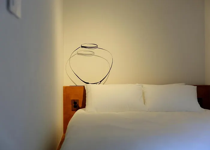 Premium Modern Bukchon Hanok Ubojae 牛步齋 Slow Walk In Bukchon Villa Seoul